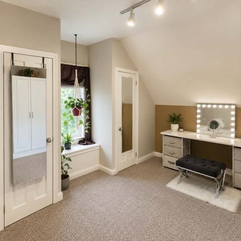 18 Hunnewell Rd, Worcester, MA 01606