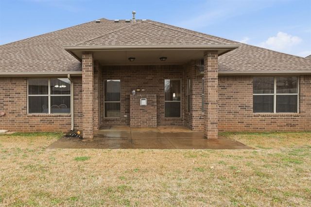 8913 NW 113th Street, Oklahoma City, OK 73162