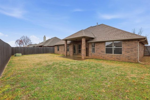 8913 NW 113th Street, Oklahoma City, OK 73162