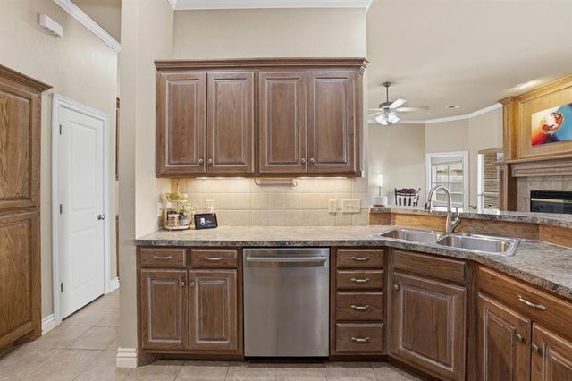 8913 NW 113th Street, Oklahoma City, OK 73162