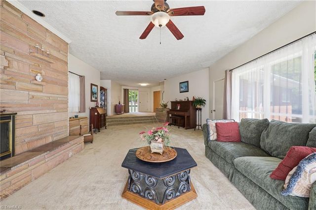 12577 Old US Highway 52, Winston-salem, NC 27107
