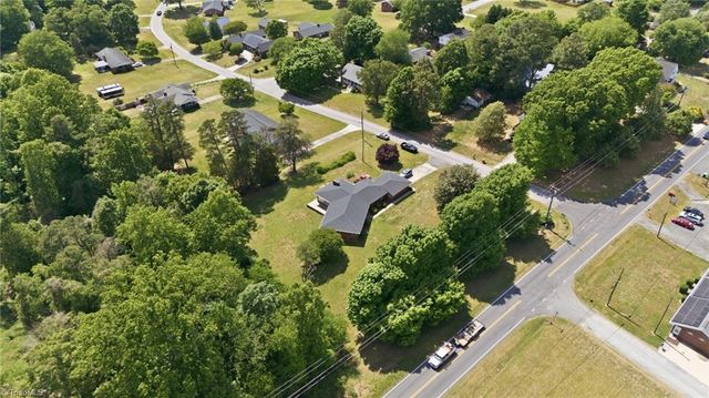 12577 Old US Highway 52, Winston-salem, NC 27107