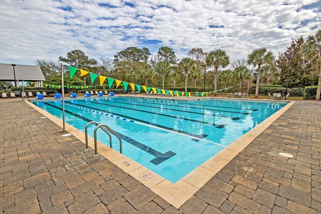 1876 Village Crossing Drive, Charleston, SC 29492