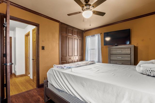 631 S 32nd STREET, Manitowoc, WI 54220