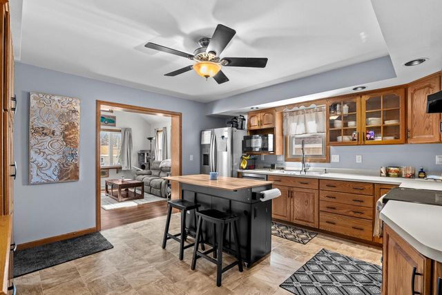 631 S 32nd STREET, Manitowoc, WI 54220