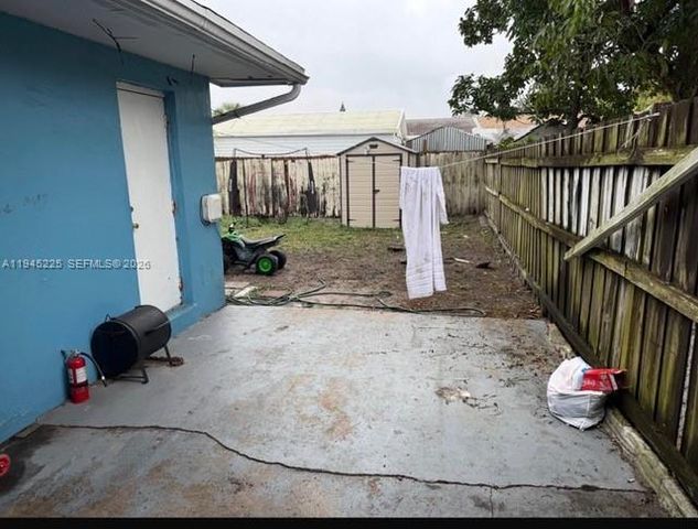 19123 NW 35th Ave, Miami Gardens, FL 33056