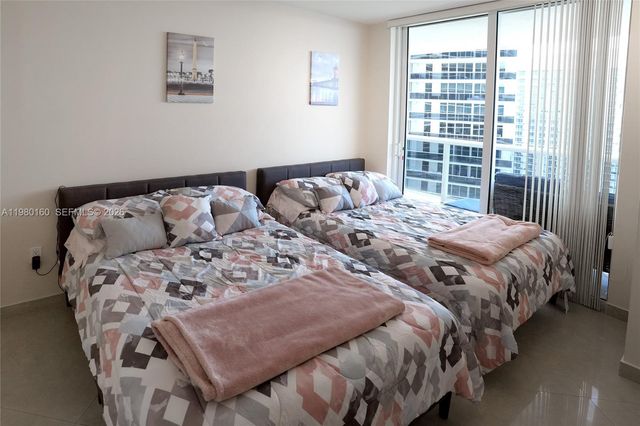 1830 S Ocean Dr 4111, Hallandale Beach, FL 33009