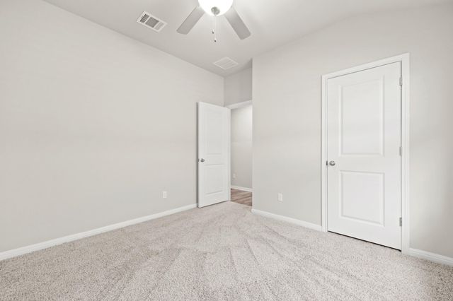 321 Durango Downs DR, Hutto, TX 78634