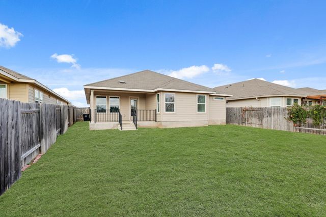 321 Durango Downs DR, Hutto, TX 78634
