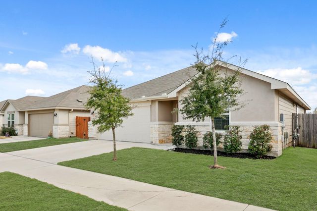 321 Durango Downs DR, Hutto, TX 78634