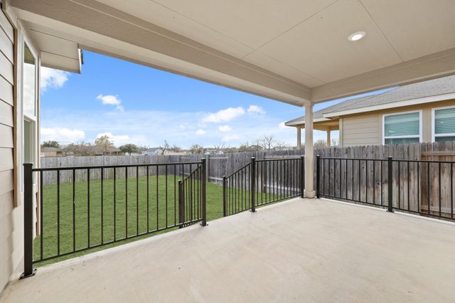 321 Durango Downs DR, Hutto, TX 78634