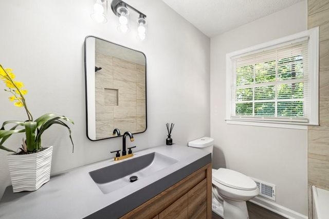 2356 Cambridge Street, Snellville, GA 30078