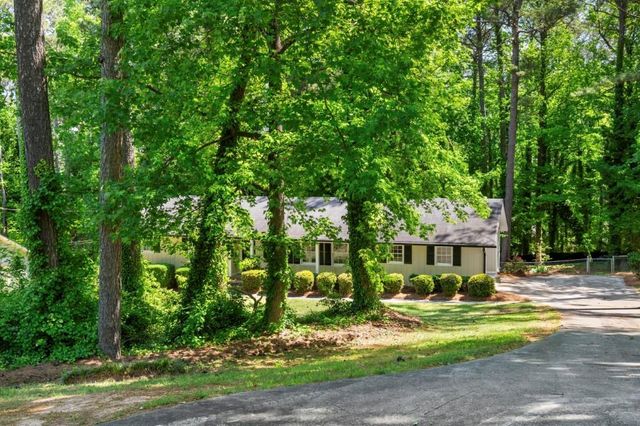 2356 Cambridge Street, Snellville, GA 30078