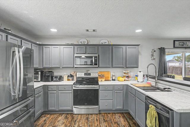 7 NW Oxbow Drive, Ludowici, GA 31316