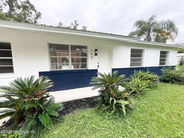 300 E LATTIN Street, Hastings, FL 32145