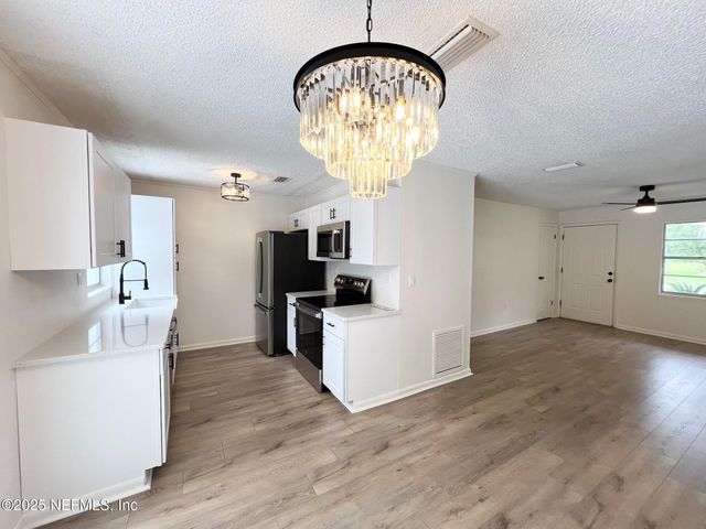 300 E LATTIN Street, Hastings, FL 32145