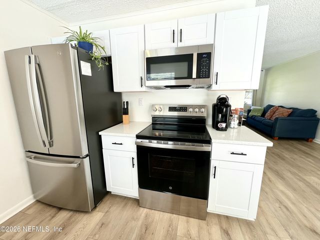 300 E LATTIN Street, Hastings, FL 32145