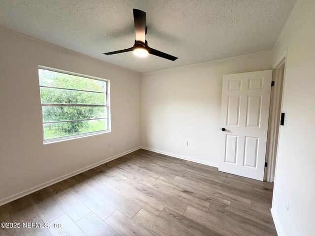 300 E LATTIN Street, Hastings, FL 32145