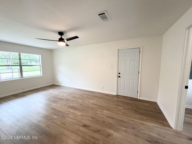 300 E LATTIN Street, Hastings, FL 32145
