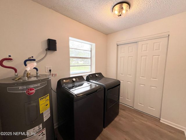 300 E LATTIN Street, Hastings, FL 32145