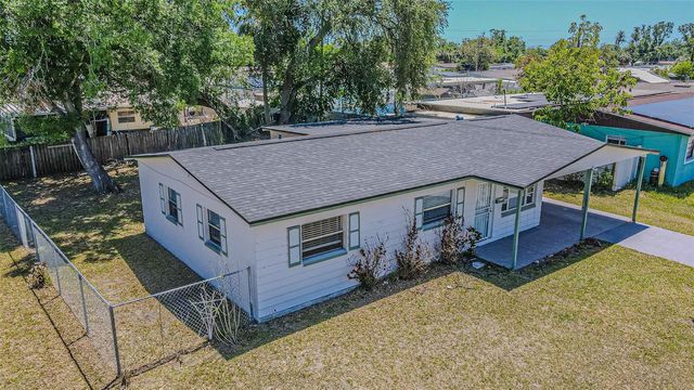 5617 HALIFAX DRIVE, Tampa, FL 33615