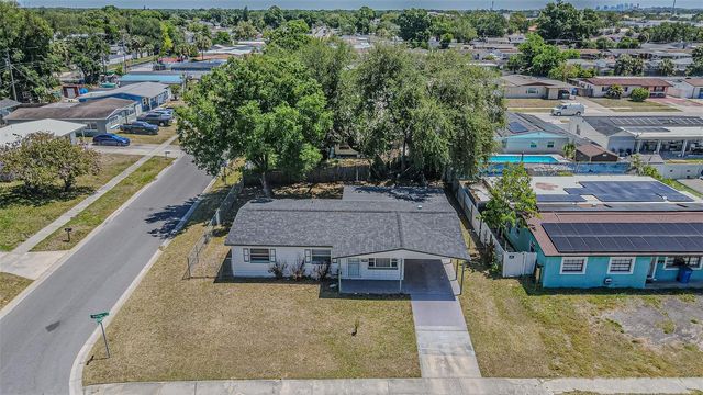5617 HALIFAX DRIVE, Tampa, FL 33615
