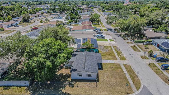 5617 HALIFAX DRIVE, Tampa, FL 33615