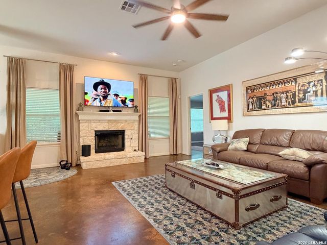 22303 Mesa Butte, San Antonio, TX 78258