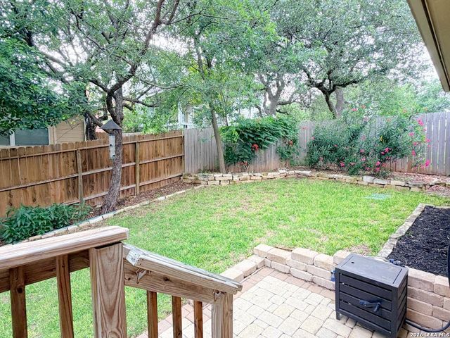 22303 Mesa Butte, San Antonio, TX 78258