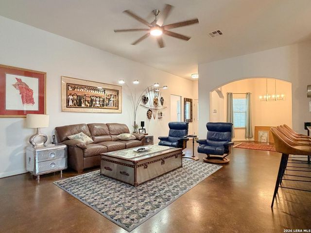 22303 Mesa Butte, San Antonio, TX 78258