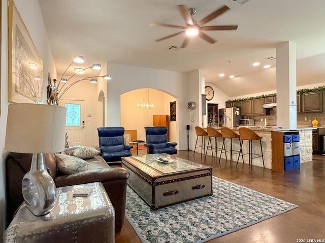 22303 Mesa Butte, San Antonio, TX 78258