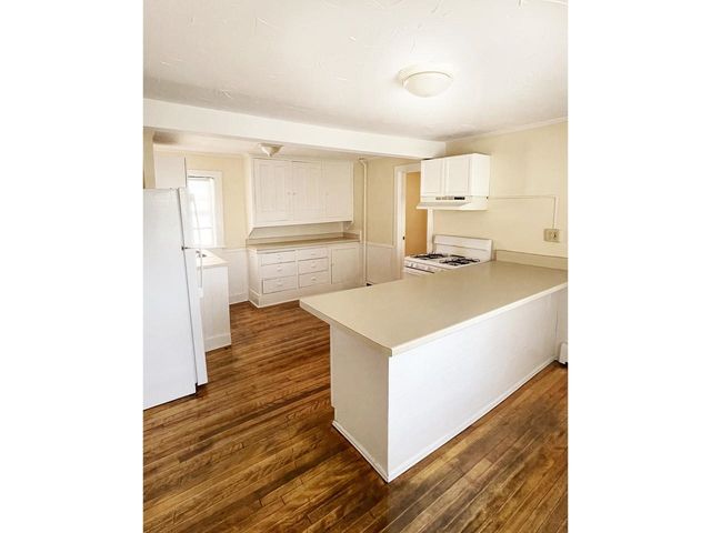 114 South Champlain Street, Burlington, VT 05401