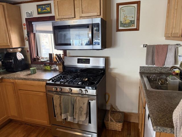 114 South Champlain Street, Burlington, VT 05401