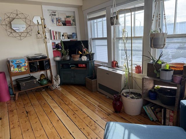 114 South Champlain Street, Burlington, VT 05401