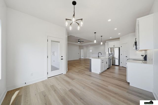 8631 S 49th Street, Lincoln, NE 68516