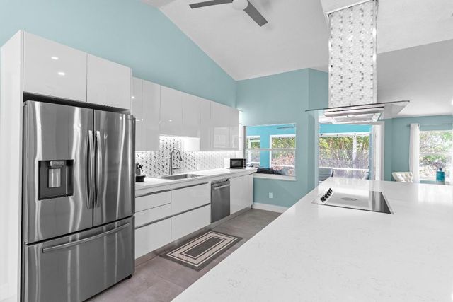 4661 NW Bogi Court, Port St. Lucie, Port St Lucie, FL 34983