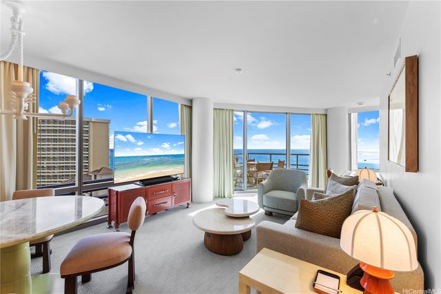 223 Saratoga Road 2322, Honolulu, HI 96815