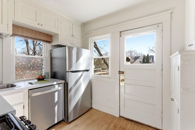 3021 43rd Avenue S, Minneapolis, MN 55406