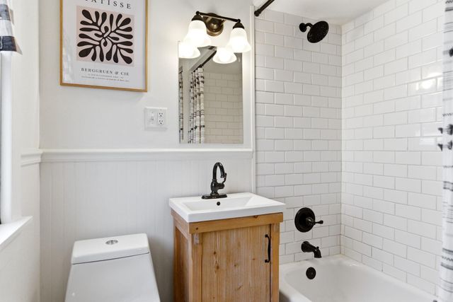 3021 43rd Avenue S, Minneapolis, MN 55406