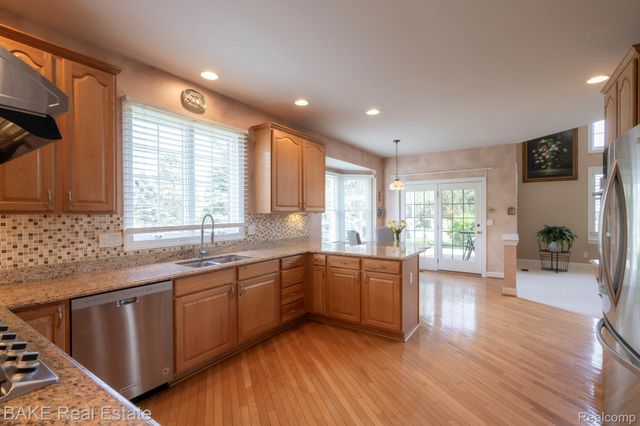 15396 Bay Hill Drive, Northville Township, MI 48168