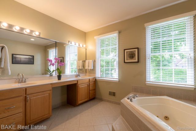15396 Bay Hill Drive, Northville Township, MI 48168