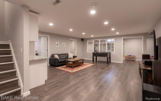 15396 Bay Hill Drive, Northville Township, MI 48168