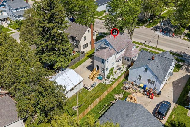 889 DOUSMAN STREET, Green Bay, WI 54303