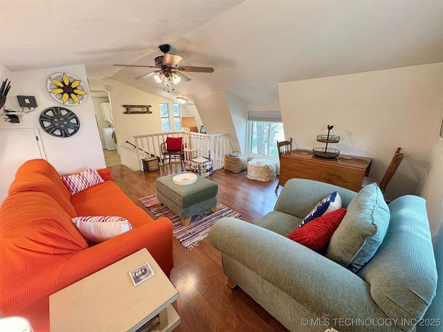 15809 W Rifle Barrell Road, Park Hill, OK 74451