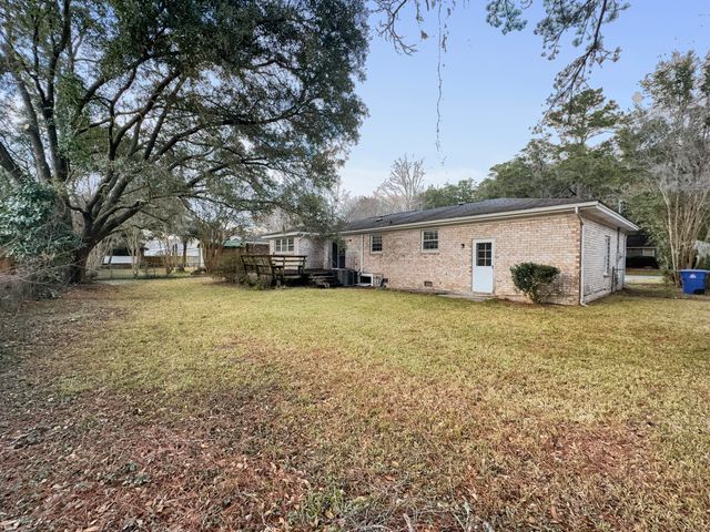 4341 Helene Drive, North Charleston, SC 29418