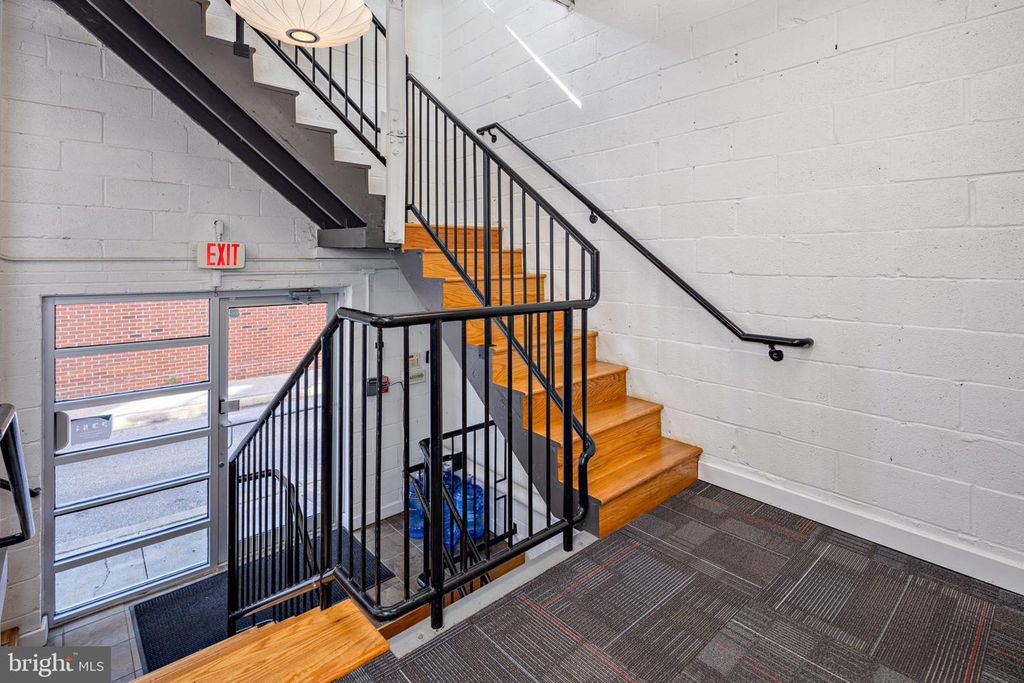 1121 MARSHALL ST, Baltimore, MD 21230