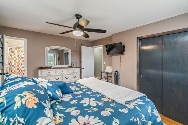 104 Westwood Drive, Clinton, TN 37716