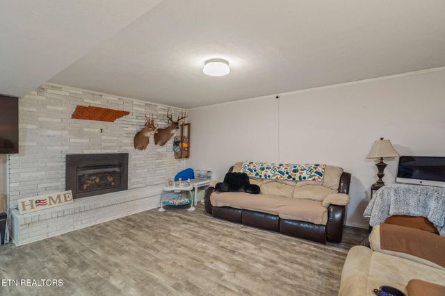 104 Westwood Drive, Clinton, TN 37716