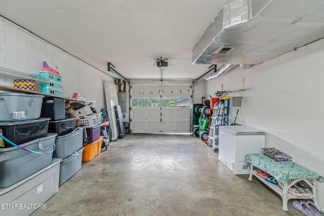 104 Westwood Drive, Clinton, TN 37716