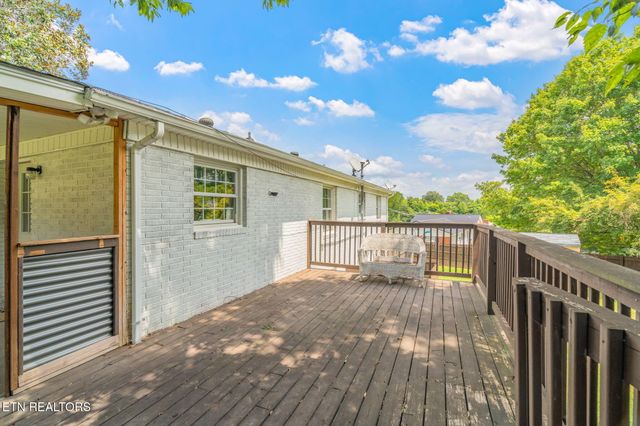 104 Westwood Drive, Clinton, TN 37716